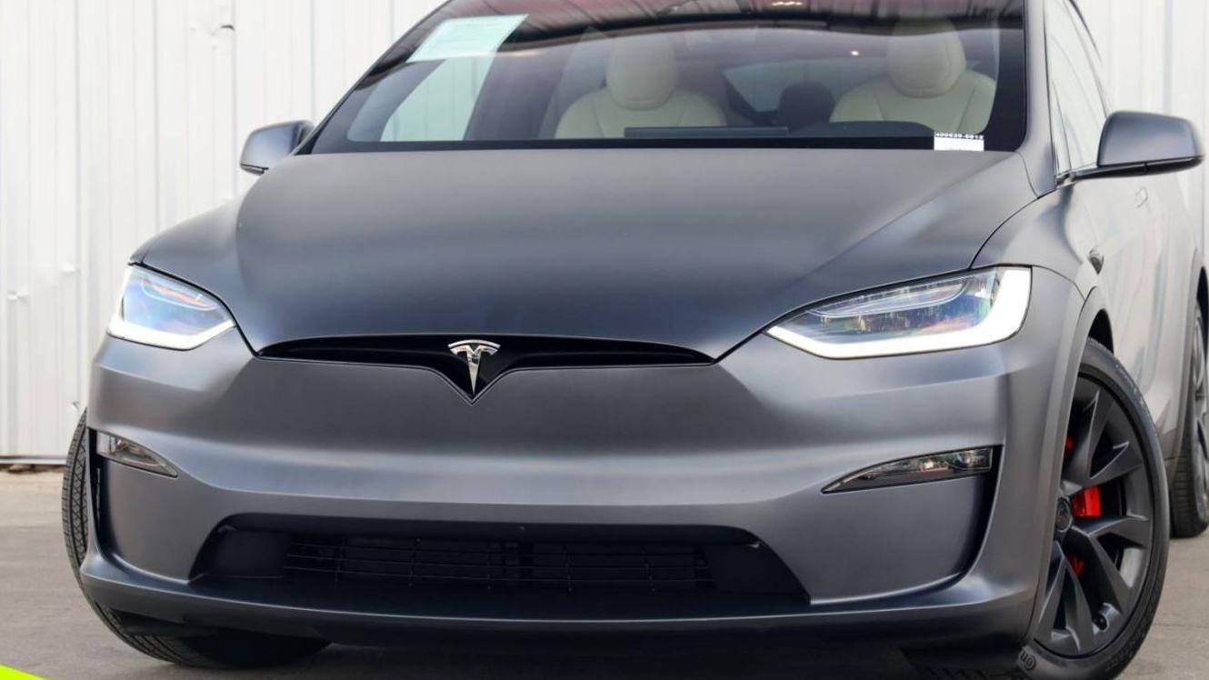 TESLA MODEL X 2023 7SAXCBE61PF400629 image